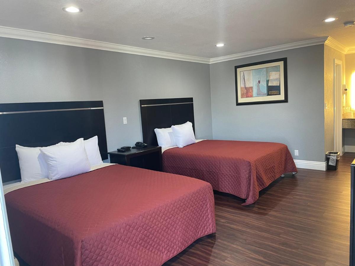 Legacy Inn & Suites Anaheim Buitenkant foto